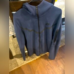 Men’s large Nike tech navy